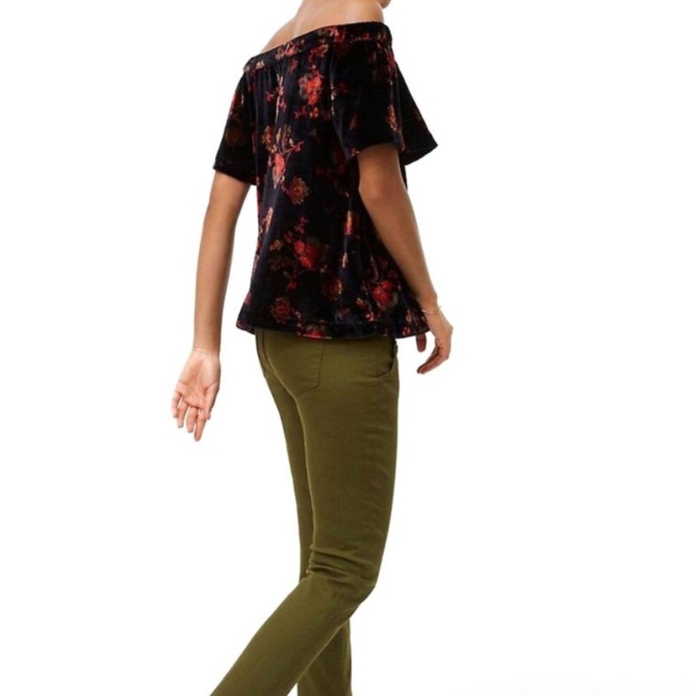 LOFT velvet off the shoulder top in black floral Dark feminine Whimsigoth Size S - Picture 2 of 7